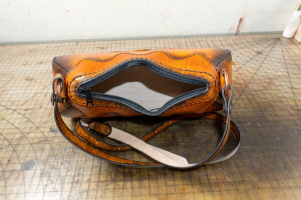 Leather purse handmade Mariposa bag. Hand dyed, hand stitched. Ready to ship.